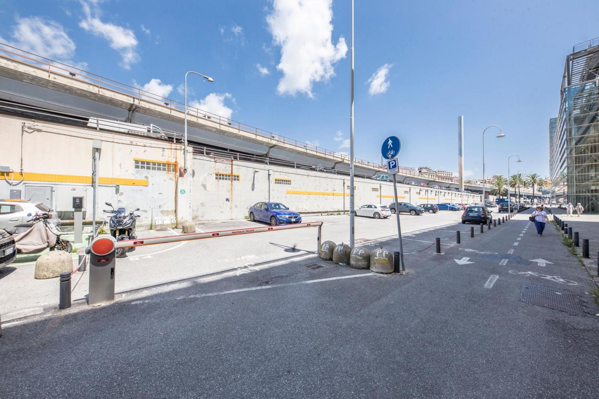 Loft Galata Apartment Genoa Ngoại thất bức ảnh